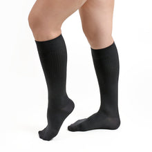Salvere Business Ribbed, Dress/Trouser, Unisex Knee High Compression Sock, Closed Toe, 15-20 mmHg